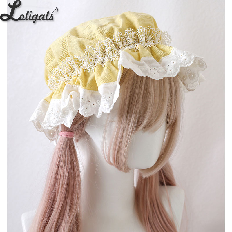 Vintage Collectible Dolls - Bonnet en dentelle à œillets vintage