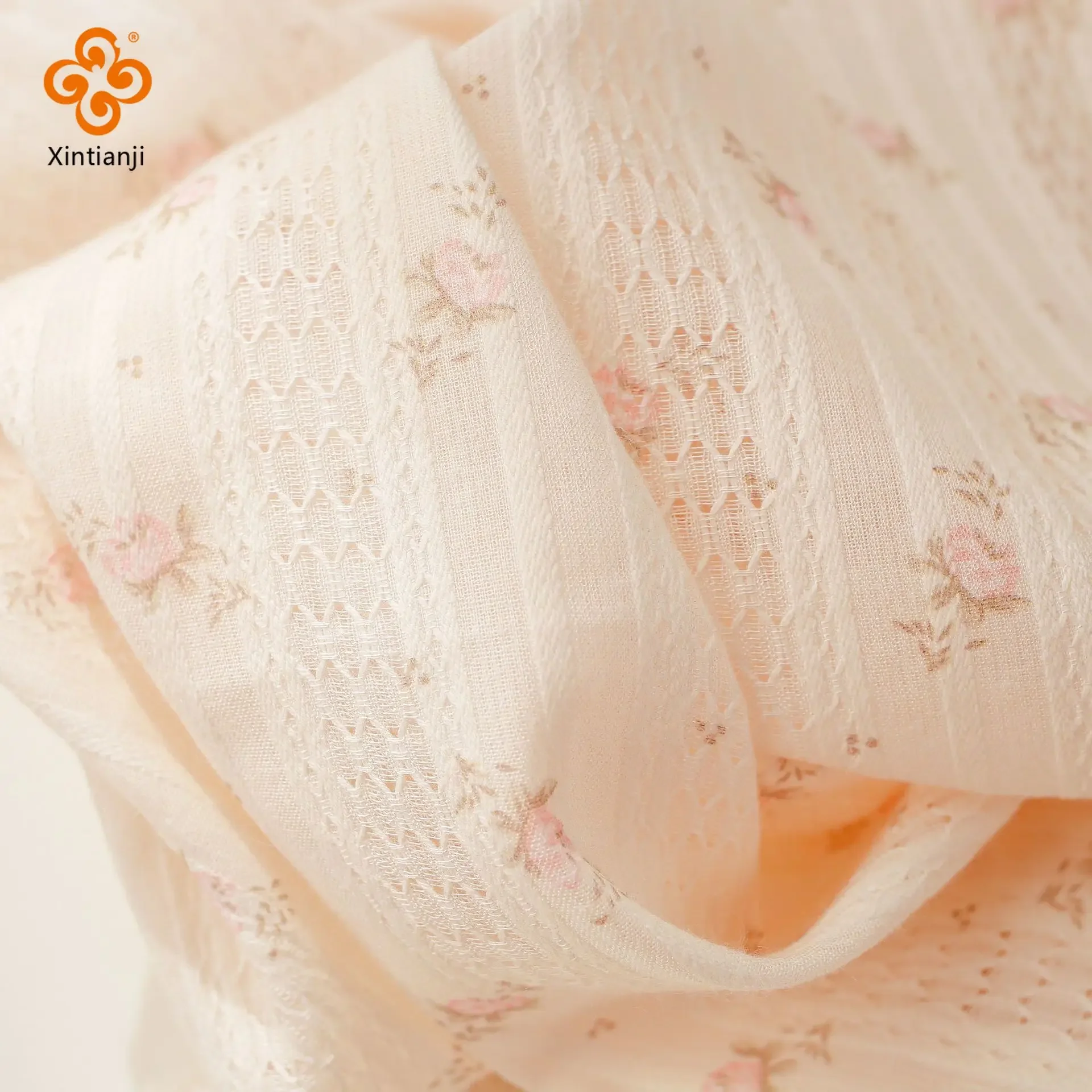 Tissu Jacquard en dentelle de  - Vintage Collectible Dolls avis et prix